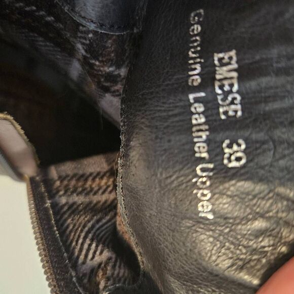 L'artiste brown leather booties. Size 39. - Picture 7 of 7